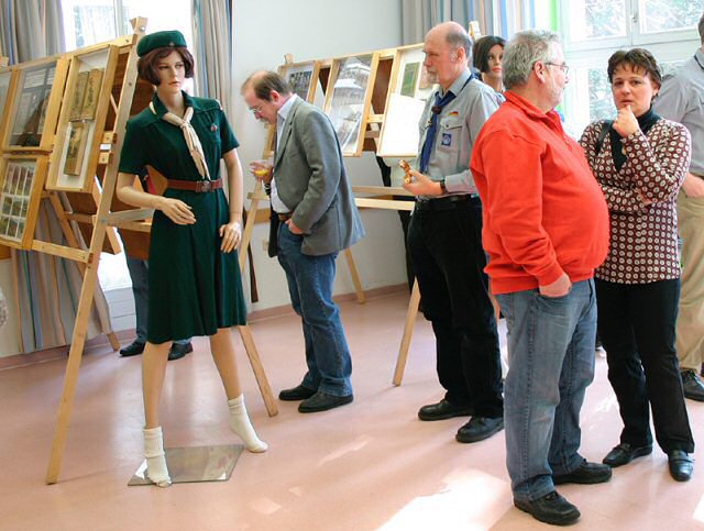 Abbildung 2 erlaubt einen Blick in die Ausstellung des VCP-Bundesarchivs